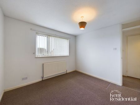 1 bed to rent in Tay Close, Chatham, ME5 - Photo 5