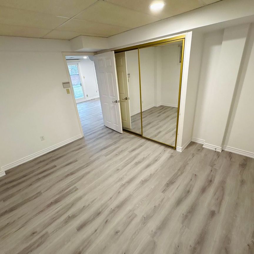 For Lease - 33 Somerset Crescent Unit# Basement, Richmond Hill, Ontario - Photo 1