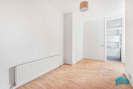 Palmerston Road, London, N22 - Photo 2