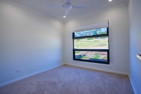 Brand New, Never Lived in 2 Bedroom Home! - Photo 3