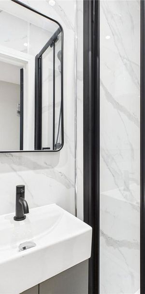 House share to rent - Photo 1