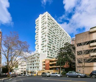 Newly Renovated 1 Bedroom with Car Park - Photo 1