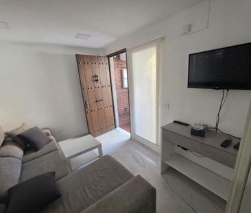 Chalet en alquiler en Malaga - Photo 1