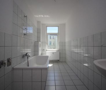 Großzügige 3 Raum Whg in zentraler Lage | bis 31.01.2026 mietfrei - Photo 1