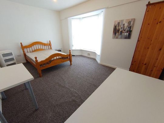 5 bedroom terraced house to rent - Photo 1