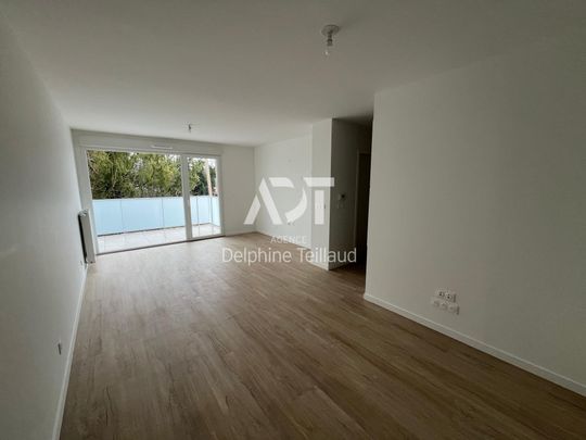 Location Appartement 2 pièces 46m² DOMENE 38420 - Photo 1