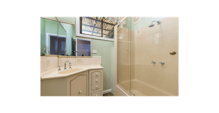 Beautiful Home in Croydon South! - Photo 3