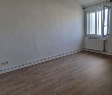 Location Appartement 64m² - Photo 5