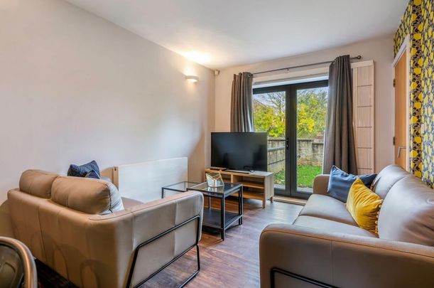 4 bedroom house to rent - Photo 1