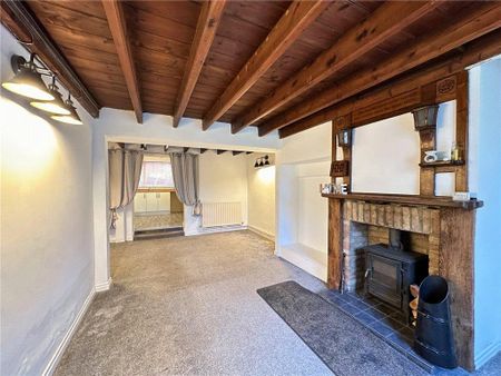 2 bedroom terraced house to rent - Photo 4