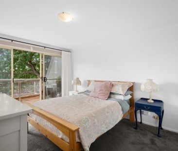 Private, Spacious & Lifestyle-Focused Living apartment with TWO car... - Photo 2