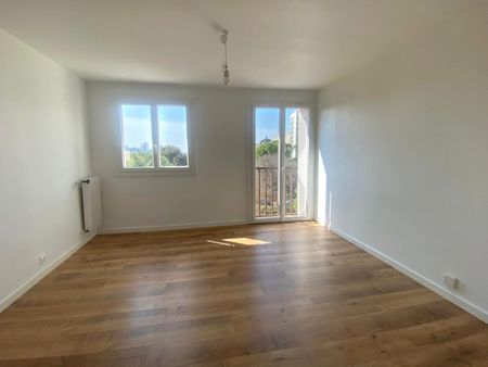 Location Appartement 3 pièces 49m² MARSEILLE 13ème - Photo 5