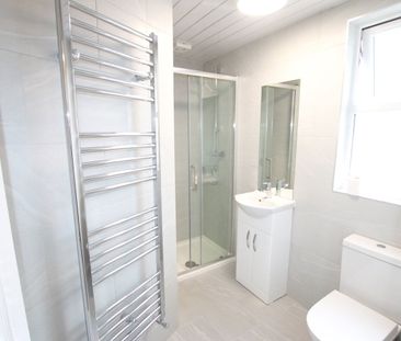 Room in a Shared House, Palmer Park Avenue, RG6 - Photo 5