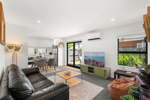 Richmond, 2 bedrooms - Photo 1