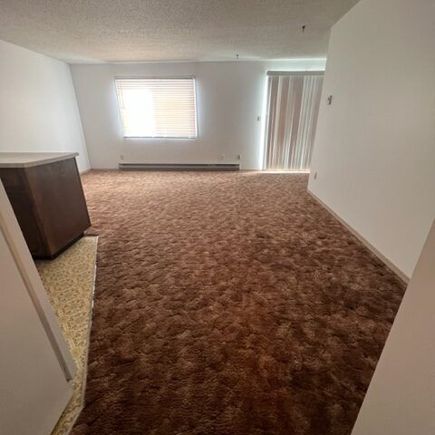 Elan Apartments - Photo 1