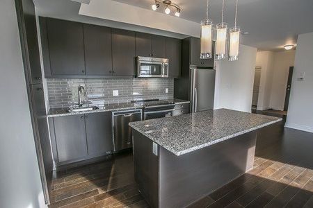 For Lease - 3170 Erin Mills Parkway Unit# 310, Mississauga, Ontario - Photo 5