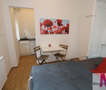 Sehr helle möblierte Altbauwohnung in St.Johannis - Foto 1