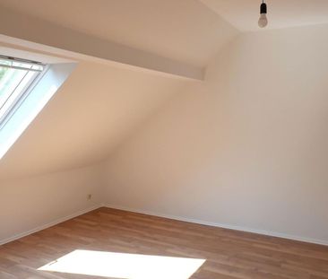 Pronájem bytu 2+1 • 60 m² bez realitky, Sasko - Photo 3