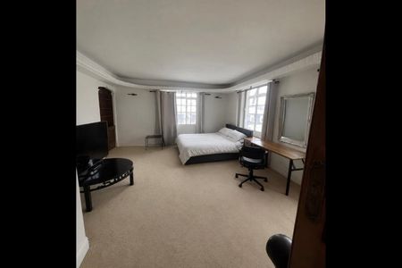 Room in a Shared Flat, Fursecroft, W1H - Photo 3