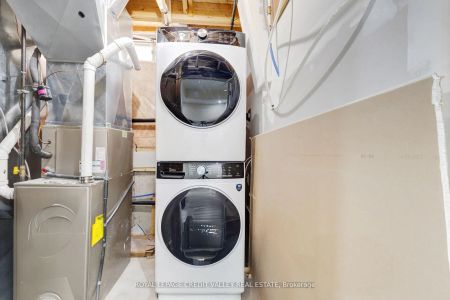 46 Brunswick Street ##Bsmt - Photo 2