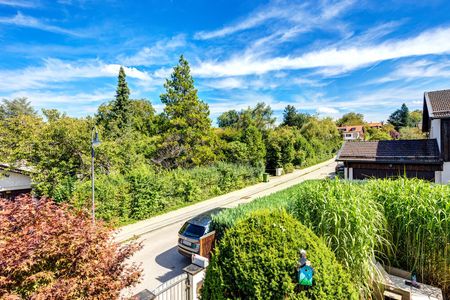 Möbliertes Einfamilienhaus mit großem Garten in Schäftlarn - Foto 3