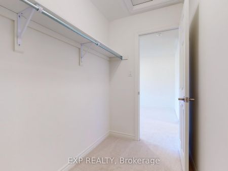 Semi-Detached Home For Lease | X8138350 - Photo 2