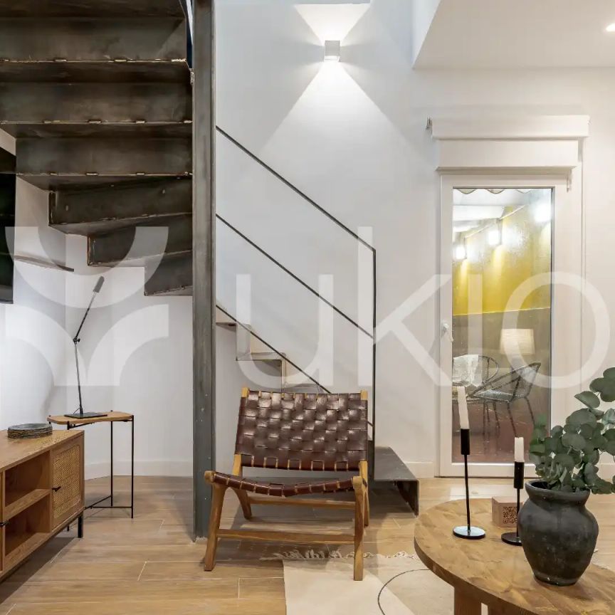 Apartamento de alquiler en Calle del General Álvarez de Castro, Trafalgar - Photo 1