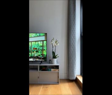 1 Bed Flat, Umberston Street, E1 - Photo 2