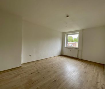 Renovierte 3-Zimmer-Wohnung in Bremerhaven - Photo 3