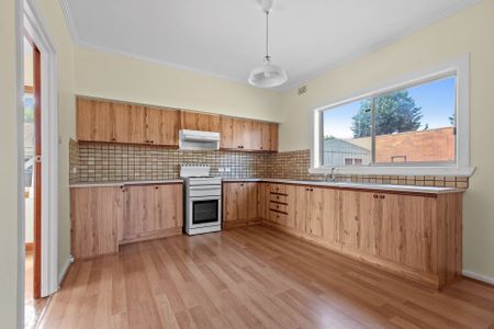 7 Dorning Way Frankston VIC - Photo 2