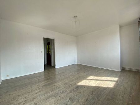 Location appartement 1 pièce 30.36 m² à Évreux (27000) - Photo 2