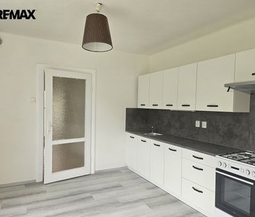Pronájem bytu 2+kk 38 m² - Photo 2