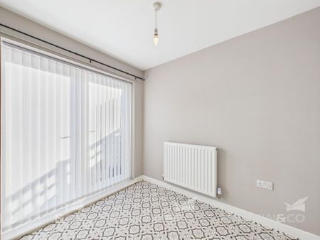 3 bedroom semi-detached house to rent - Photo 2