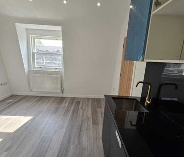 Middle Street, Brighton - Photo 2