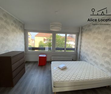 Location Appartement 4 pièces 77m² THONON LES BAINS 74200 - Photo 5