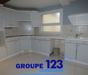 Location Appartement 4 pièces 86m² AUXERRE 89000 - Photo 3