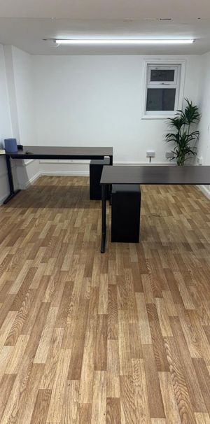 1 Bed Flat, Plashet Grove, E6 - Photo 2