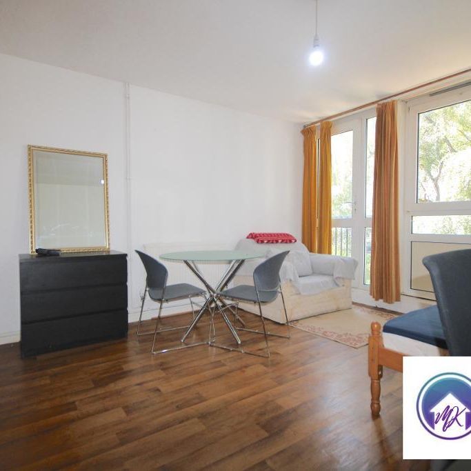 4 Bedroom Flat To Rent - Photo 1