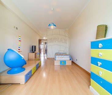 Lisboa, Lisbon 2685 - Photo 2