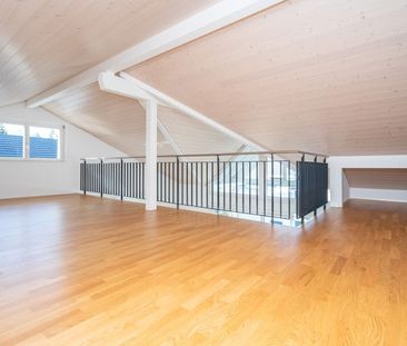 Rural yet central - Photo 1