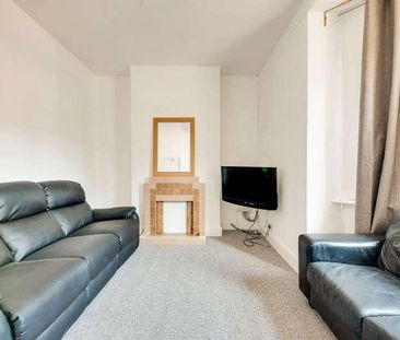 St Martins Terrace, Canterbury, CT1 - Photo 4