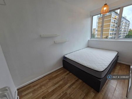 3 bedroom maisonette to rent - Photo 4