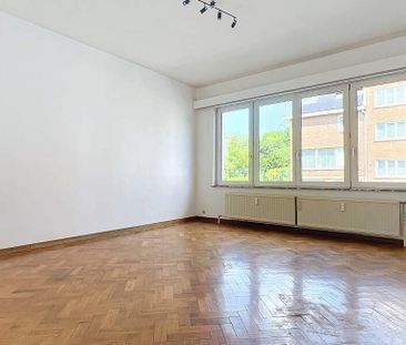Appartement te huur in Laken voor € 1.050 met 1 slaapkamer - Photo 3