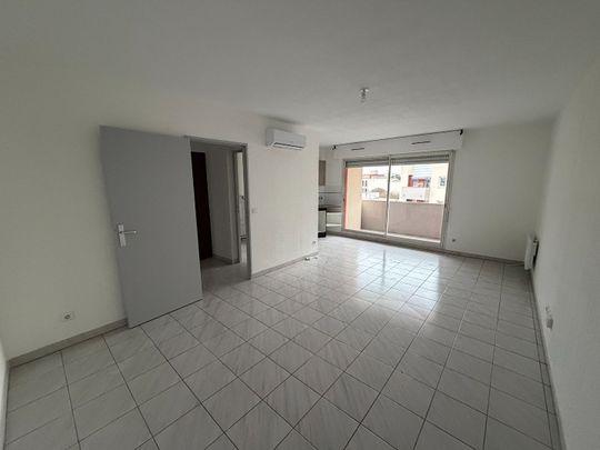 Location appartement 2 pièces, 47.43m², Nîmes - Photo 1