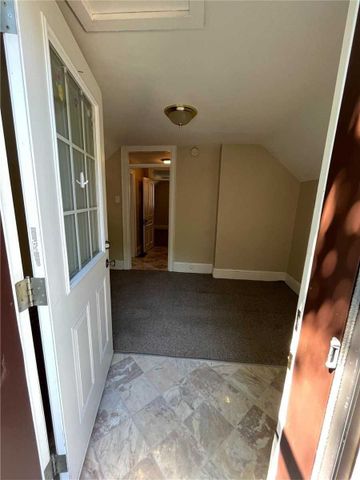 For Lease - 4287 Queen (Upper Unit ) Street, Lincoln, Ontario - Photo 5