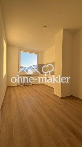 Moderne 3-Zimmer-Wohnung mit neuem Bad, Balkon und Keller – familienfreundlich in Waldbröl - Photo 2