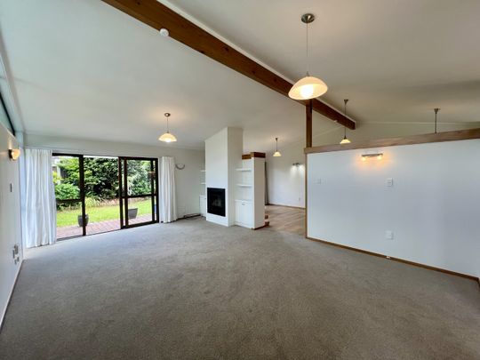 Stunning Summer Sanctuary - Photo 1