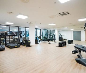 2 bedroom apartment to rent - Photo 3