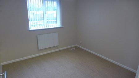 Winsford Court, Allesley Park, Coventry, CV5 - Photo 2