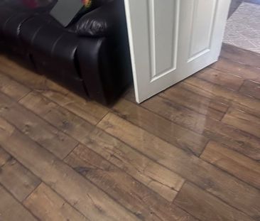 3 Bed Semi-Detached House, Christopher Drive, LE4 - Photo 2